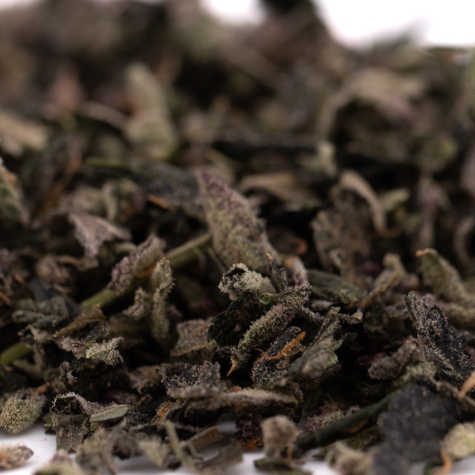 Loose-leaf green tea in Mac and Gary Indoor Trim Wholesale 1LB with THCA trim and hemp flower
